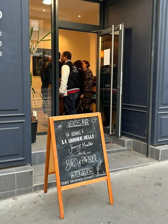 Dédicace à la Librairie Hello